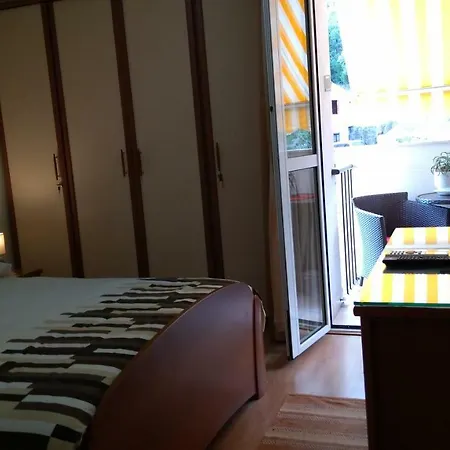 Tatjana Vendégház Vis